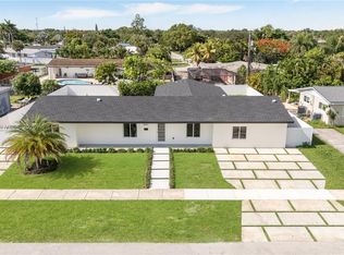 9800 SW 159th St, Miami, FL 33157