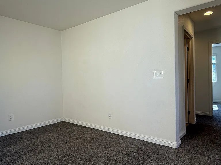 8967 Ryan Creek Ave — Photo 28