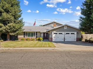 742 W Herbert Ave, Reedley, CA 93654
