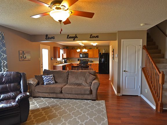 5th image of 7965 States Bend Ln