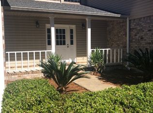 5972 Rolling Greens Dr, Milton, FL 32570