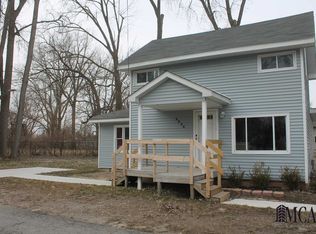 4344 S 14th St, Luna Pier, MI 48157
