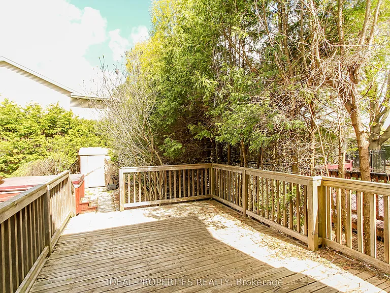 39 Huntings End Ave — Photo 46