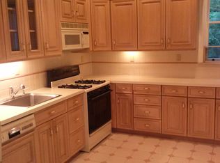 229 E 31st St APT 2, New York, NY 10016
