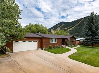 310 Clissold St, Jackson, WY 83001