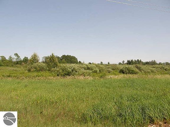 5th image of Vacant #M-66