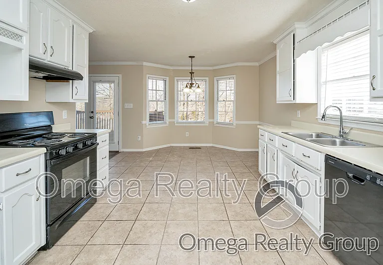 7504 Carrolwood Way — Photo 14