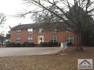 114 Barrington Dr, Athens, GA 30605