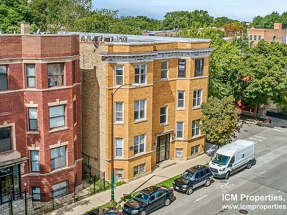 4th image of 1030 N Damen Ave #10