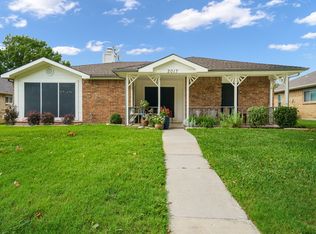2017 Stein Way, Carrollton, TX 75007