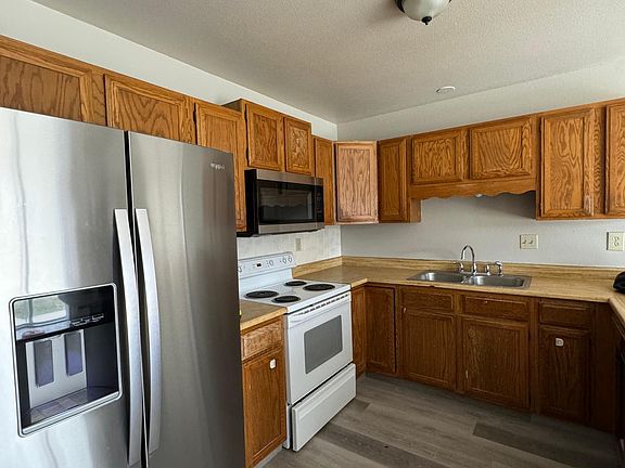 Spacious kitchen