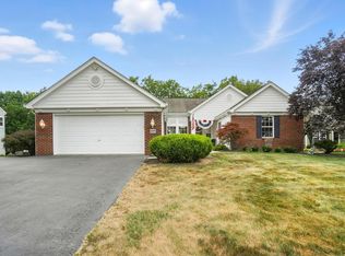 1899 Creeks Crossing Ct, Grove City, OH 43123