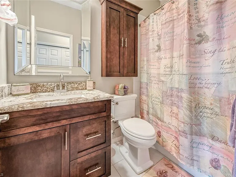 23036 Lone Oak Dr — Photo 20