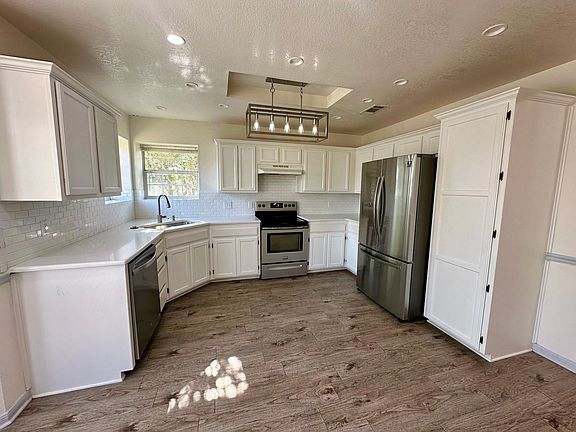 5th image of 1509 Denise Dr