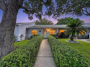 1172 Somerset Cir S, Dunedin, FL 34698
