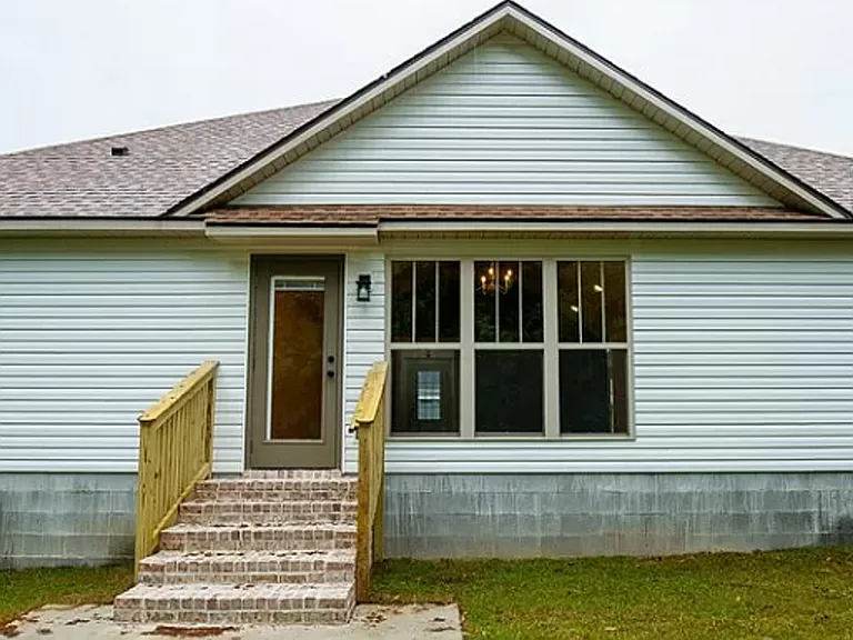 4047 Gramercy Dr — Photo 14
