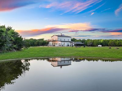 116 Creekview Dr, Blum, TX, 76627