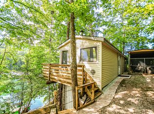 1157 Whitman Hollow Rd, La Follette, TN 37766