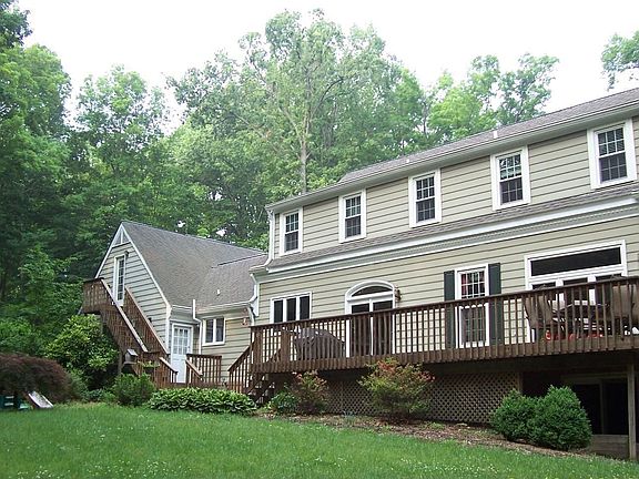 Exterior Back