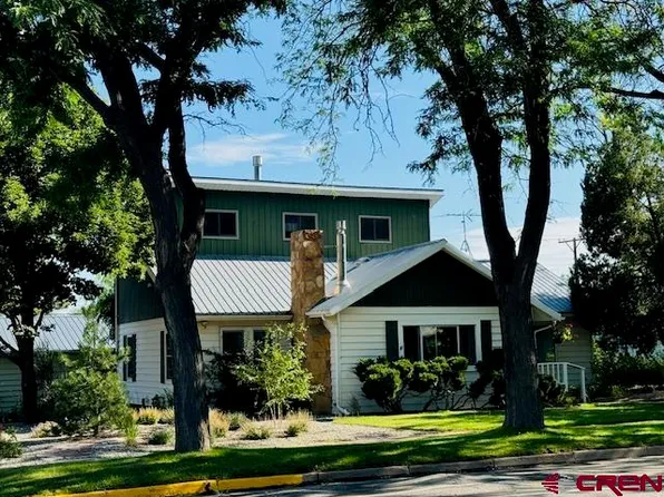 102 E Montezuma Avenue, Cortez, CO 81321