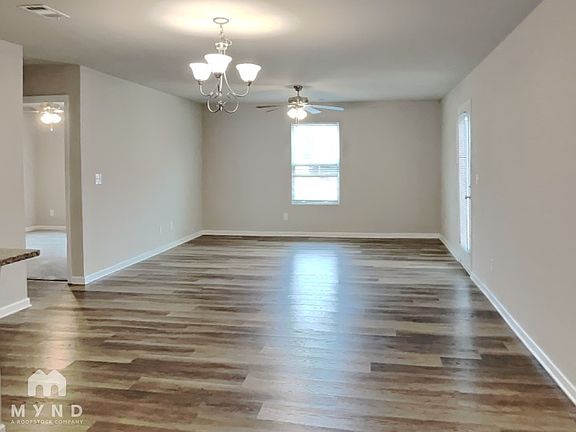 5th image of 116 W Lexington Ave