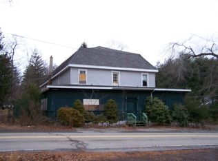 102 Lily Lake Rd, Wapwallopen, PA 18660