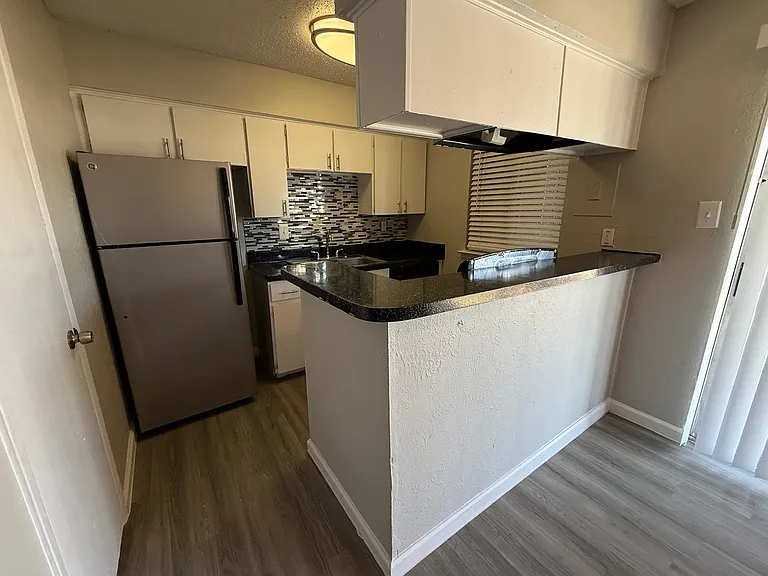 Maxton West Apartment Homes — Photo 62
