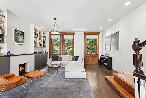 408 4th St #2 Photo 1