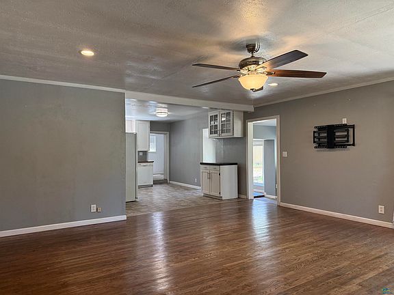 5th image of 461-305 Whispering Pine Dr