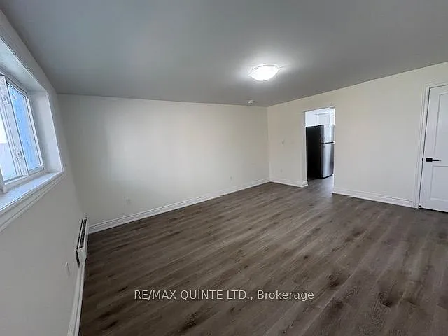 172 Queen St #2 — Photo 8