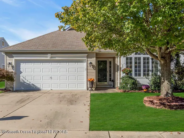 5 St Andrews Road, Jackson, NJ 08527