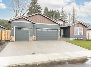 1396 NE Christine St, Estacada, OR 97023