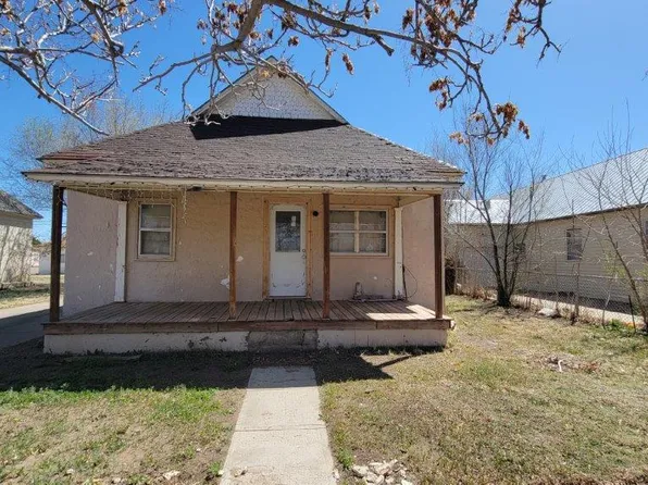 108 N 9th St, Lamar, CO 81052