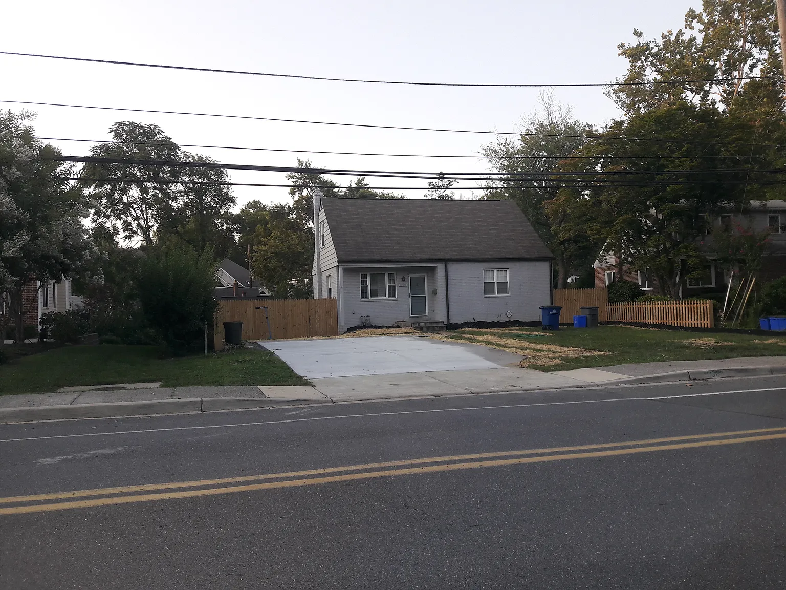 5807 Greentree Rd photo 1