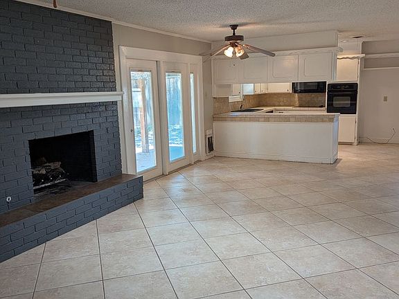5th image of 6108 Nashville Ave