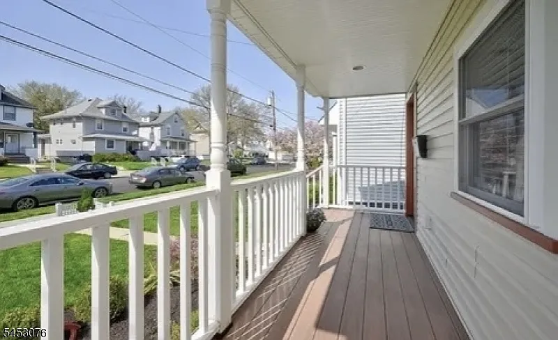 3 bed, 2.0 bath, $3,900 — Photo 2