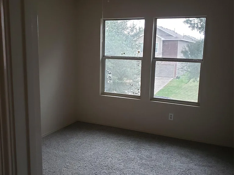 7863 Maverick Trace Ln — Photo 24