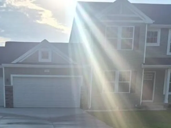 2483 Stratton Rd, Benton Harbor, MI 49022