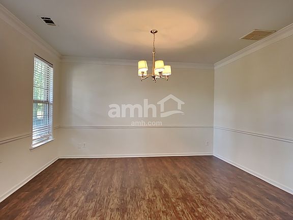 5th image of 781 Sonoma Dr