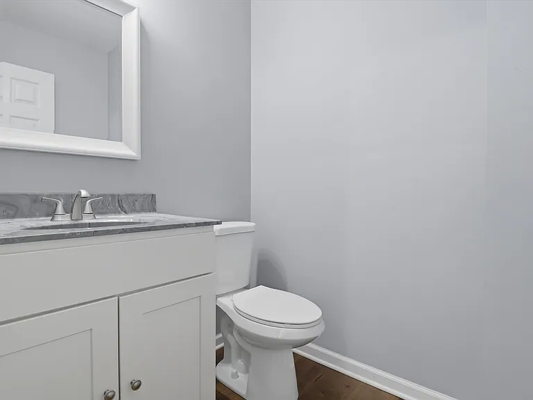 138 Celebration Ct — Photo 6
