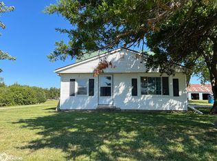 11877 550th St, Lucas, IA 50151