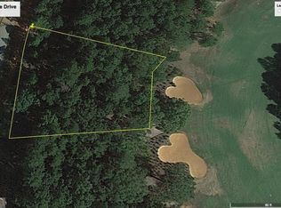 1320 Lake Dr, Greensboro, GA