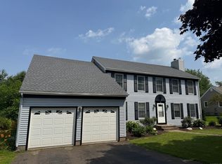 16 Snow Rdg S, Middletown, CT 06457