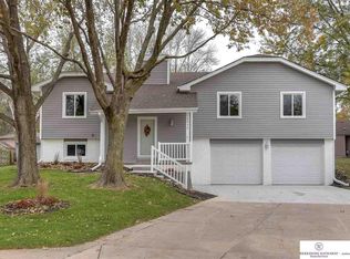 2930 S 157th Cir, Omaha, NE 68130