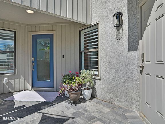 3rd image of 467 SELVA LAKES Circle