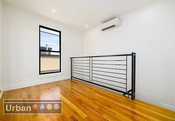 4th image of 1772 Bergen St #4B