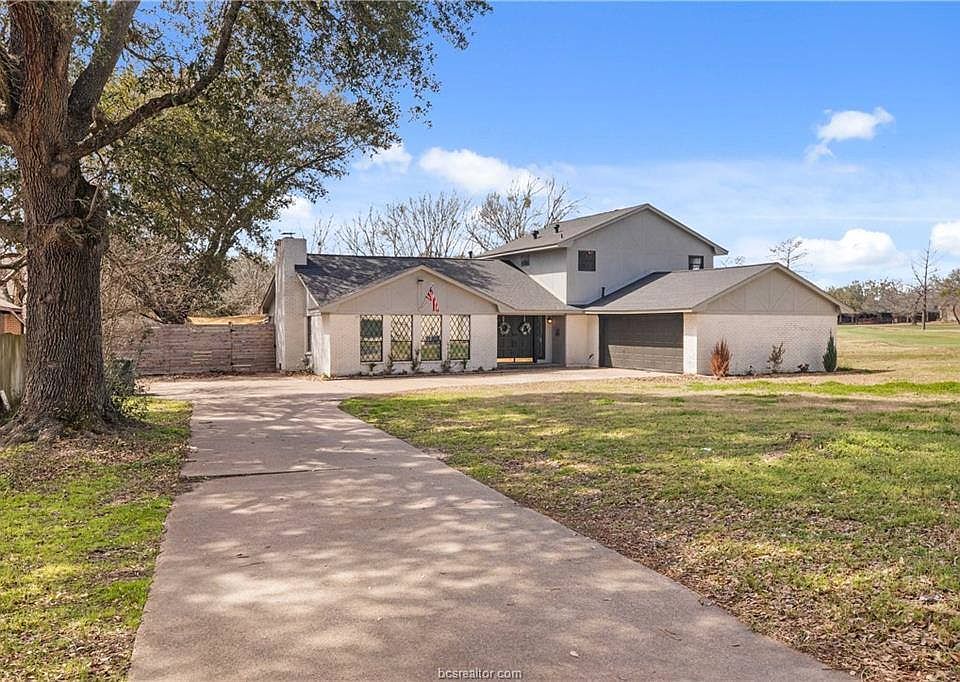 1st image of 2701 Apple Creek Cir