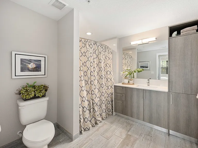 10X Addison Place — Photo 42