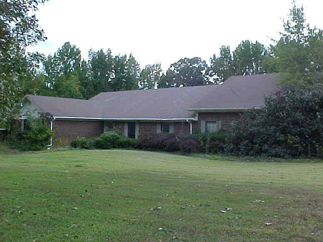 1st image of 913 Cedarbrook Dr