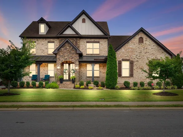 1014 Julian Way, Murfreesboro, TN 37128